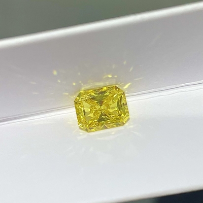 O laboratório sintético do corte brilhante criou diamantes amarelos 2-2.99 quilates