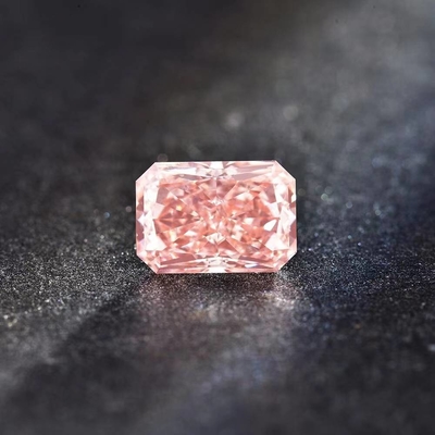 Forma radiante sintética de laboratório crescido rosa CVD Diamantes 10 Mohs Certificado IGI