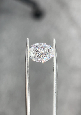 Diamante cultivado em laboratório 3CT CVD sem gravata sem tratamento Diamante